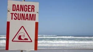 BMKG Peringatan Dini Tsunami Akibat Gempa NTT M7 Dinyatakan Berakhir: Apa Itu dan Mengapa Penting?