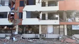 Gempa 7.4 Magnitudo Kolombia: 22 Tewas dan Ratusan Terjebak