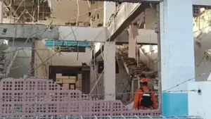 Gempa NTT: Satu Tewas dan Dua Luka, Bangunan Runtuh di Maumere