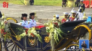 Kirab Bendera Pusaka HUT 81 RI dari Monas ke Istana Dibawa Pakai Kereta Kencana