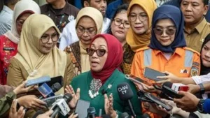 Menteri PPPA Buka Suara soal Temuan Ratusan Senjata di Sekolah Jaksel: Apa yang Perlu Diperhatikan?