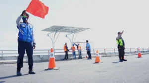 Penuhi 100 Giga Watt RI Akan Bangun PLTS di Sepanjang Jalan Tol