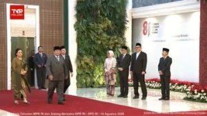 Prabowo Bersiap Membuat Sejarah, Jokowi hingga JK Hadir di Sidang MPR